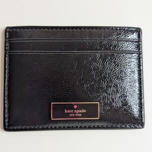 ✨ Kate Spade Black Crinkle Patent Cardholder – NWT ✨